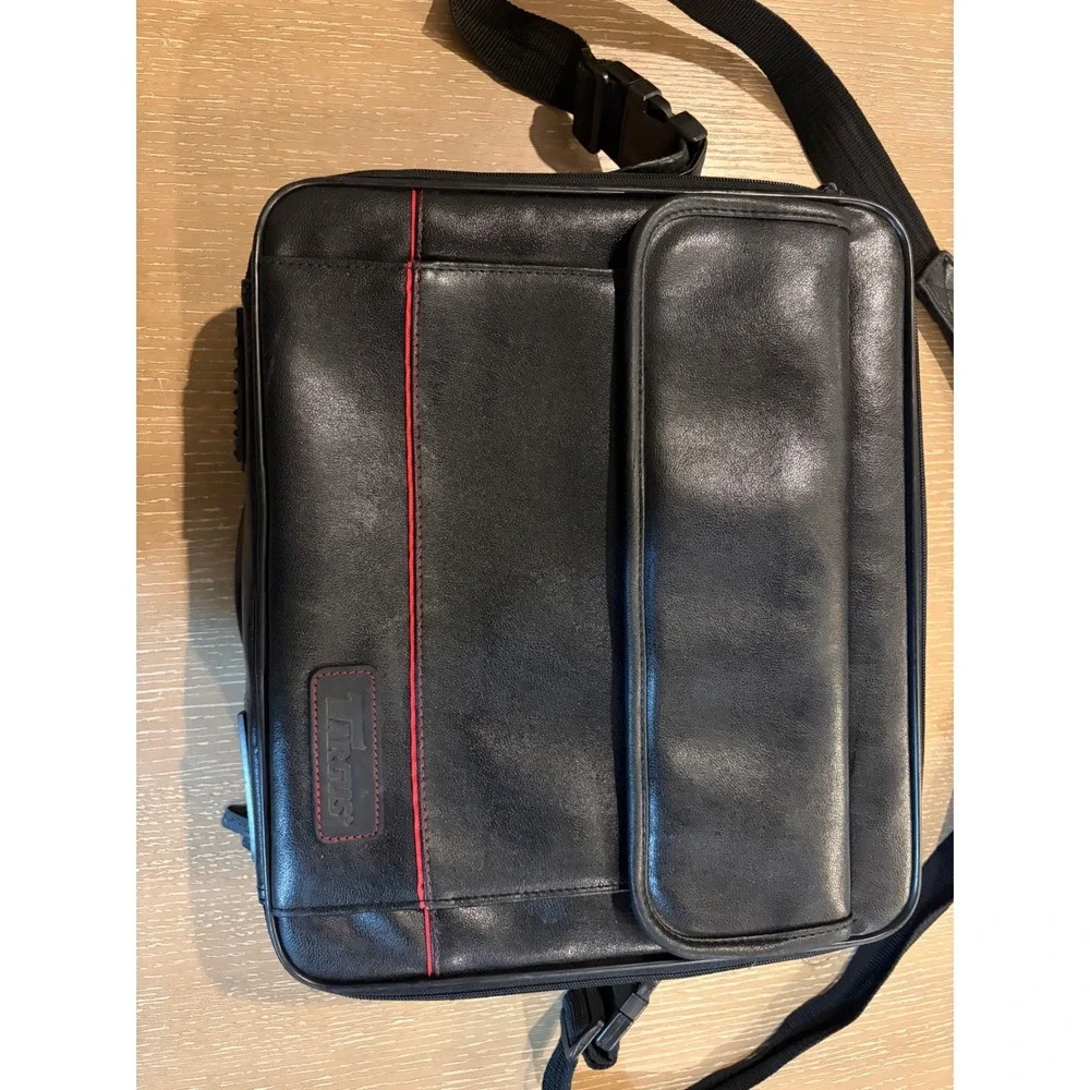 Targus Large Black Leather Laptop Briefcase Messenger Bag Computer Carrying Case